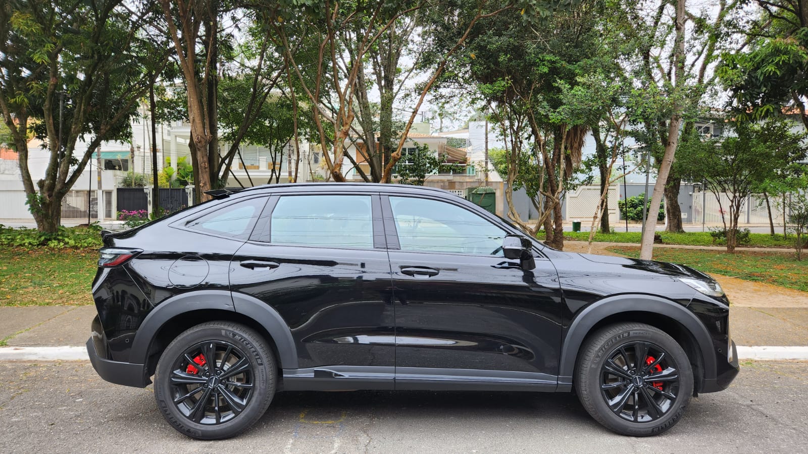 Haval H6 GT mostra duas faces entre ruas e estradas Sérgio Dias (1)