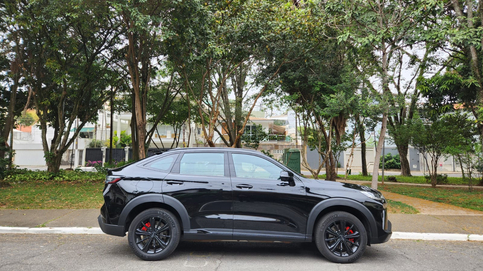 Haval H6 GT mostra duas faces entre ruas e estradas Sérgio Dias (2)