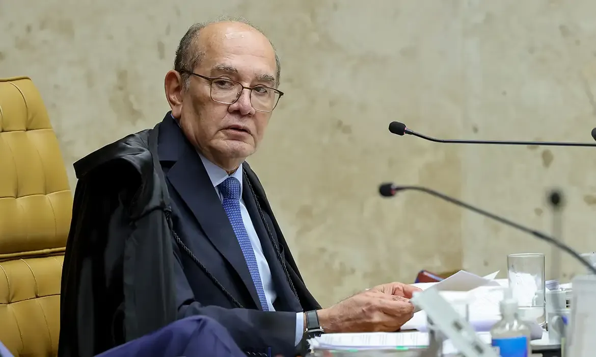 Gilmar Mendes critica vazamentos no STF e cita caso Master