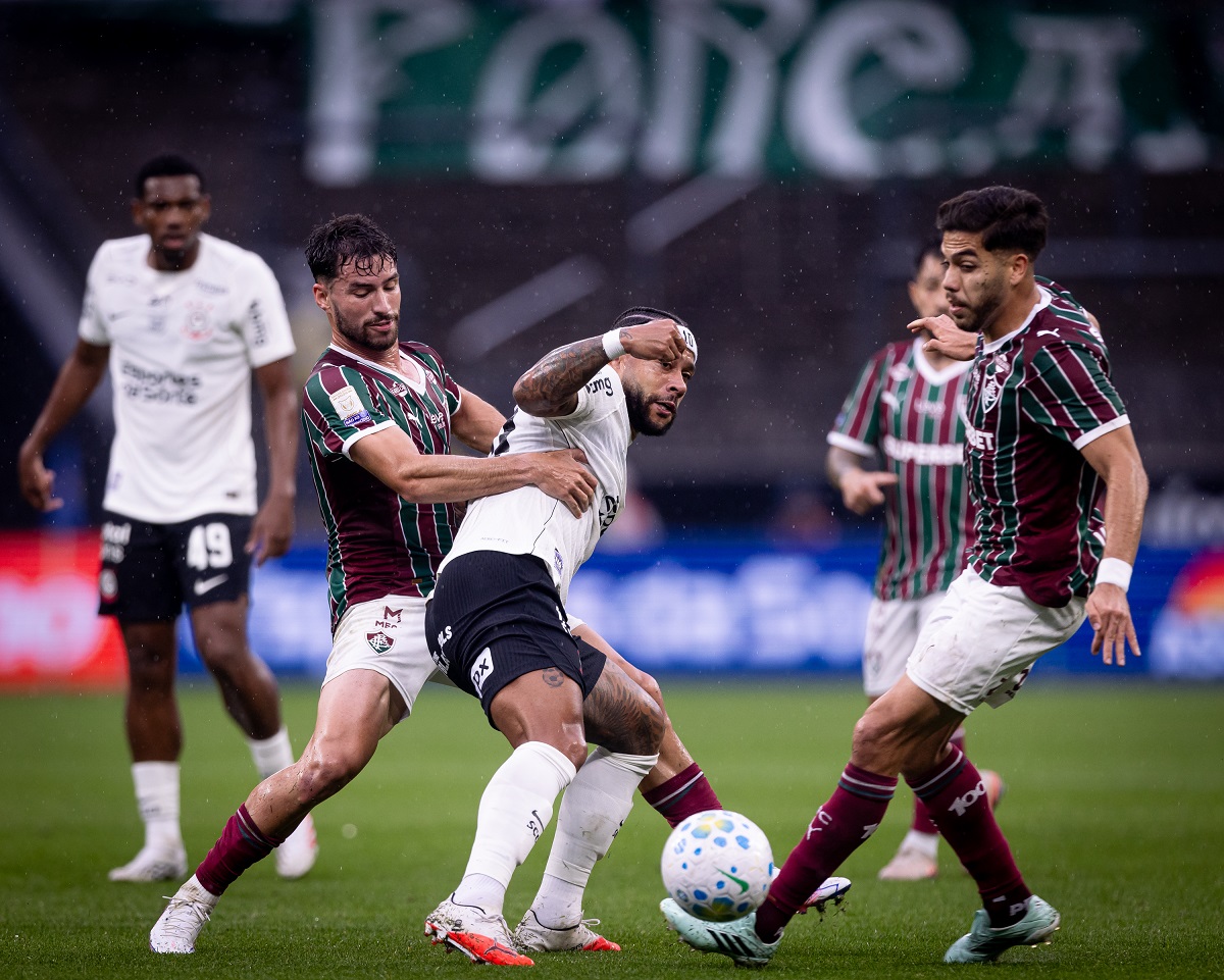 Crise no Corinthians: 6 derrotas seguidas e a pressão em Diniz. Imagem: Rodrigo Coca/Ag. Corinthians