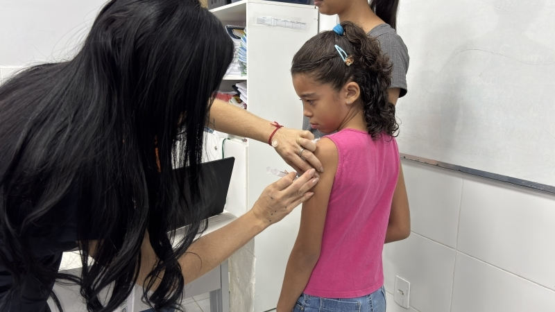 Sinop abre dois postos de vacinação neste sábado (3) para atualizar carteirinha e matrícula escolar