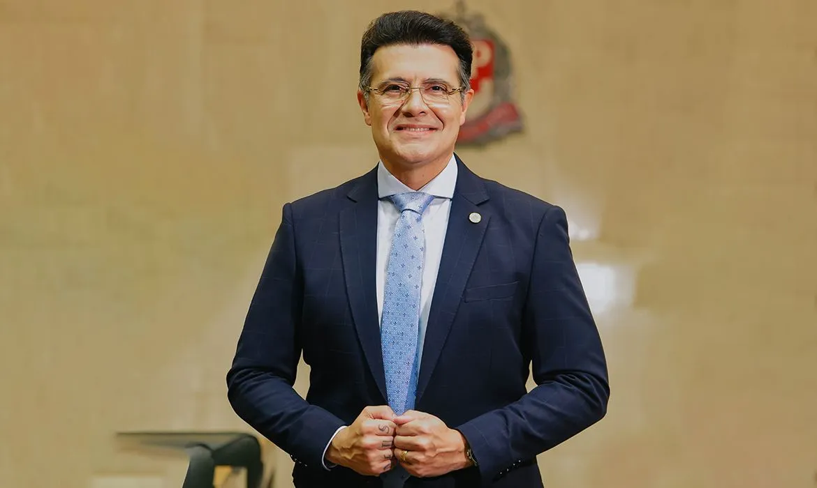 Deputado Marcelo Aguiar é detido após disparo em bar