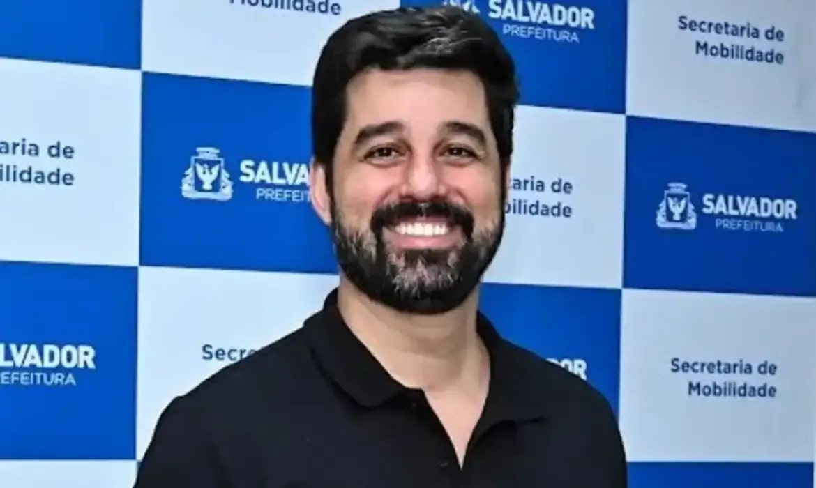 TRE-BA determina prisão de secretário após redução de ônibus em Salvador
