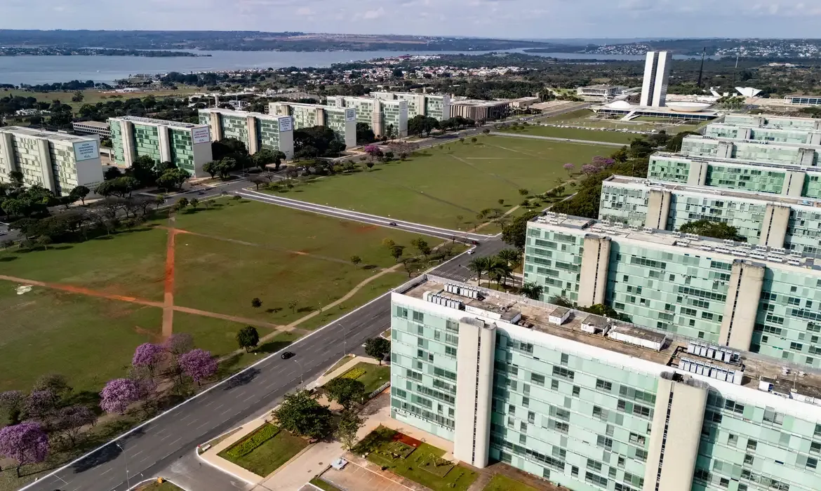 Servidor público terá ponto facultativo na sexta-feira