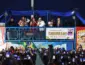 Lula se emociona ao celebrar aniversário com eleitores idosos