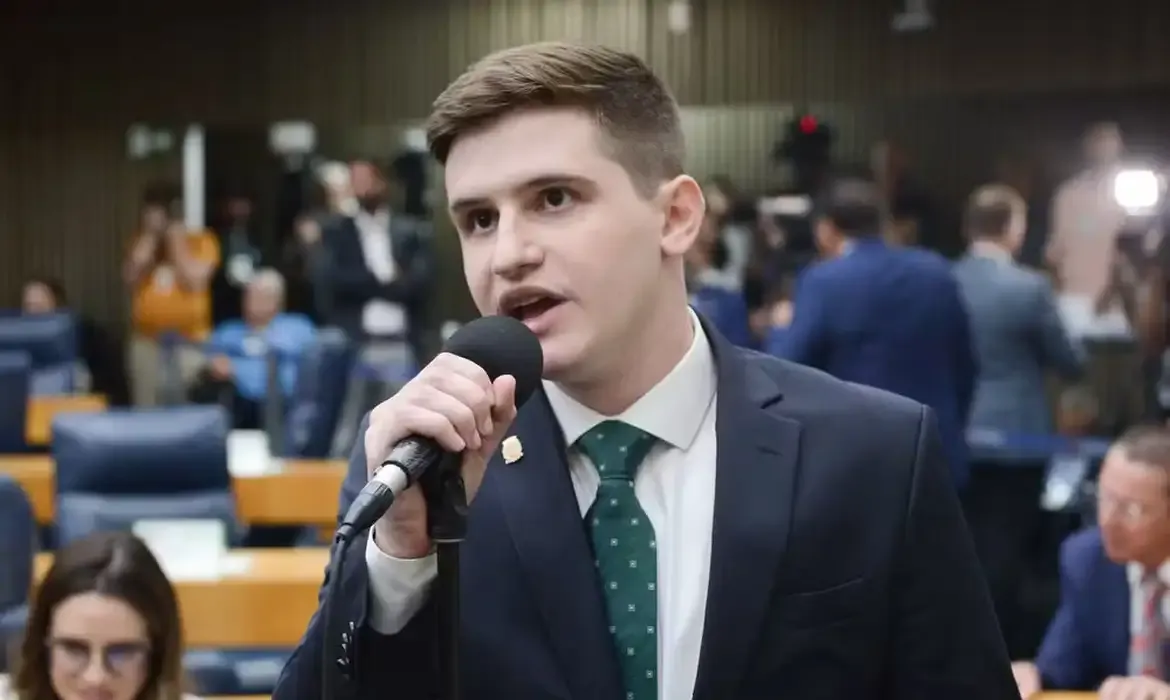 MPSP investiga Lucas Pavanato por suspeita de discurso de ódio