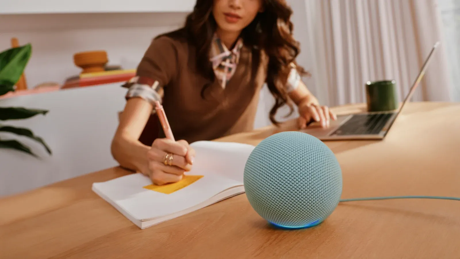 Echo Time ou Echo Dot: qual Alexa vale mais a pena?