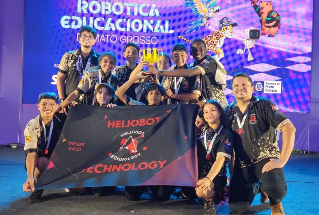Estudantes de Cuiabá levam projetos de tecnologia ao público neste sábado