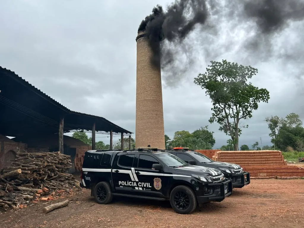 Polícia incinera uma tonelada de drogas em Cáceres