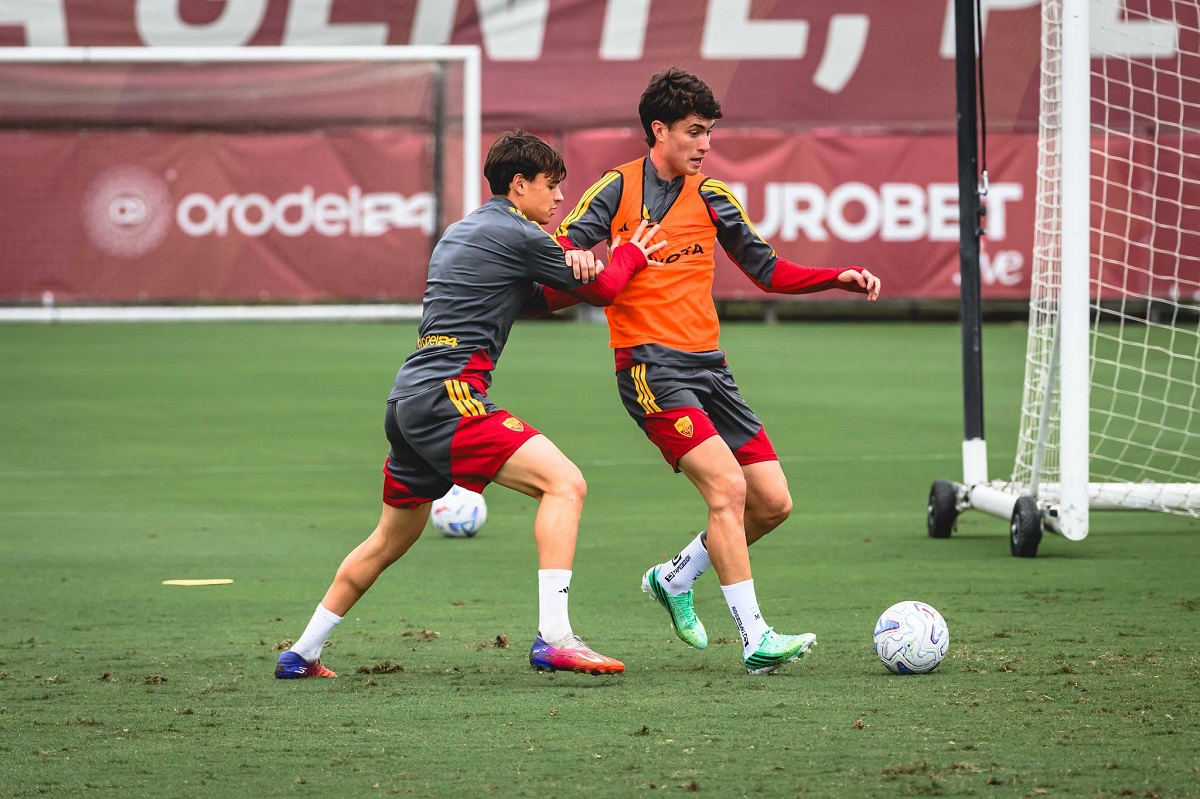 Roma x Cagliari: onde assistir ao vivo, horário e escalações pelo Campeonato Italiano. Imagem: Divulgação Roma